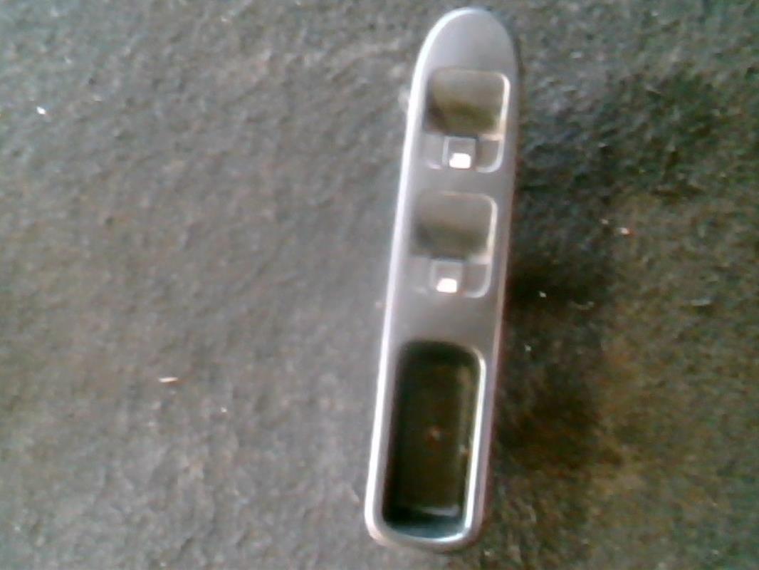 Interruttore alzacristalli