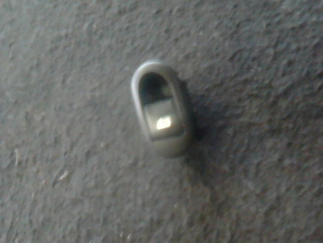 Interrupteur de leve vitre avant droit