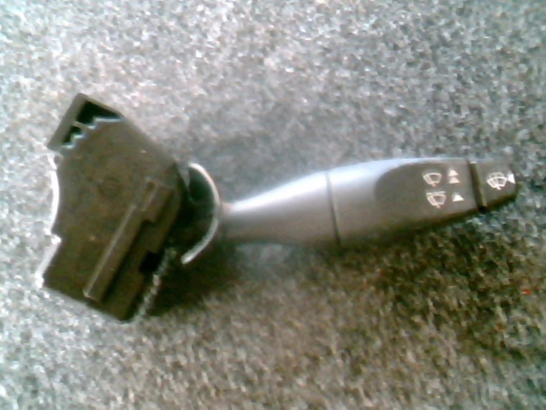 Commodo d'essuie glaces