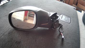 Specchietto retrovisore sinistro