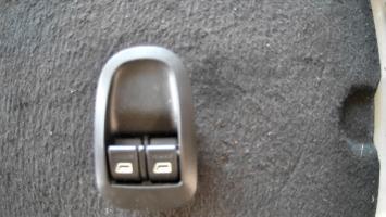 Interruptor de elevalunas
