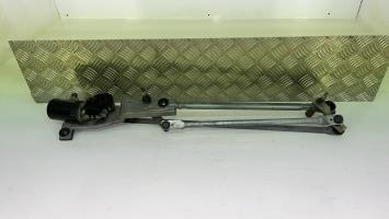 Moteur essuie glace avant