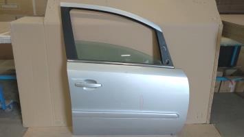 Porte avant droit