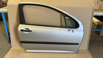 Porte avant droit