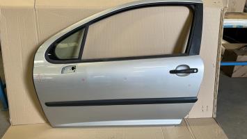 Porte avant gauche