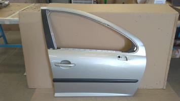 Porte avant droit