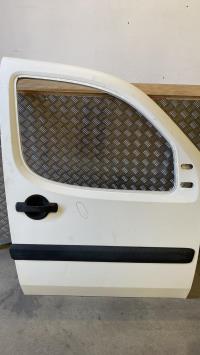 Porte avant droit