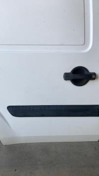 Porte laterale droit