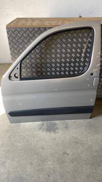 Porte avant gauche