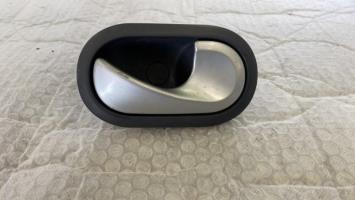Poignee interieur arriere droit