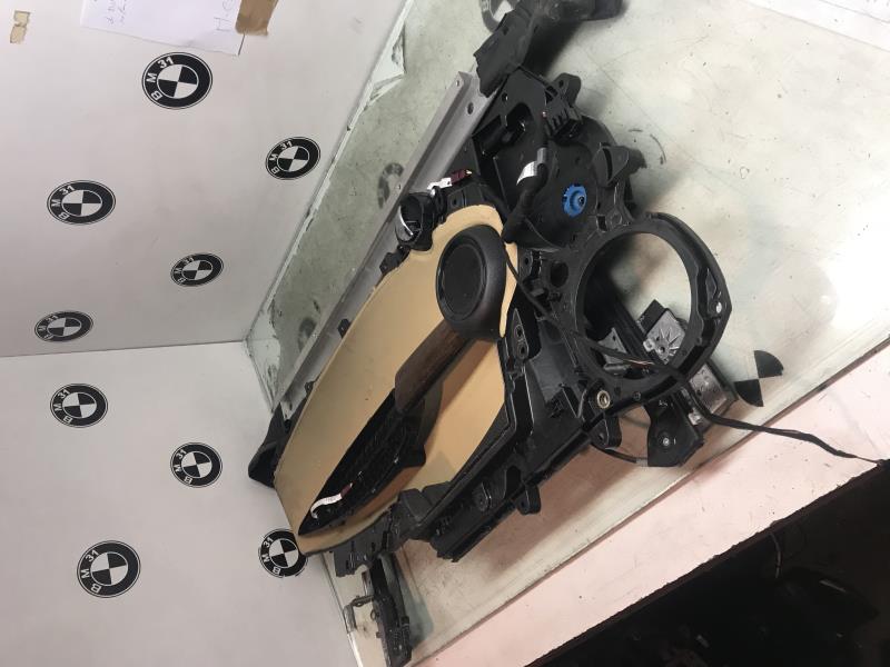 Leve vitre electrique avant gauche