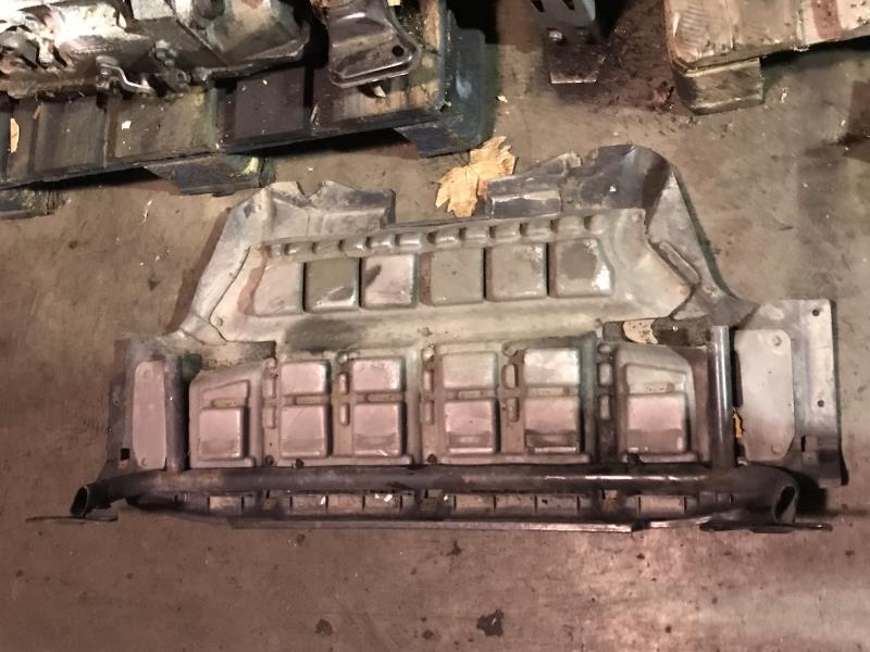 Cache sous moteur