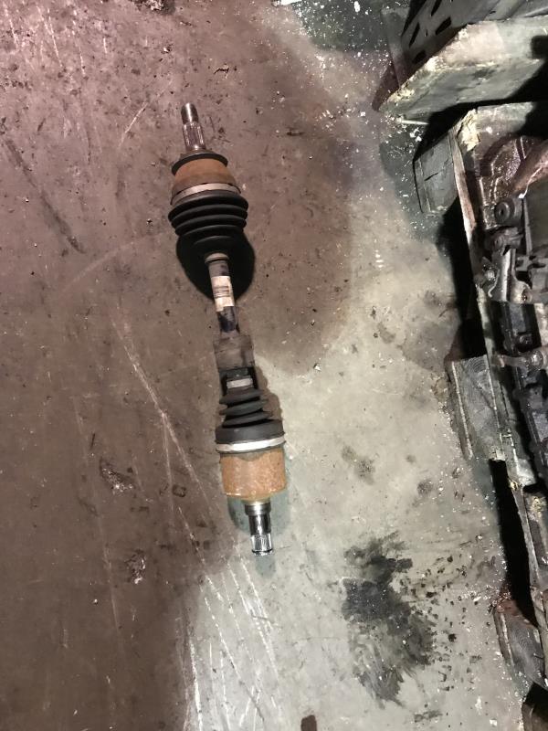 Cardan gauche (transmission)