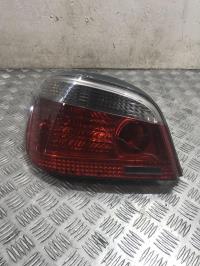 Fanale posteriore principale sinistro (luci)
