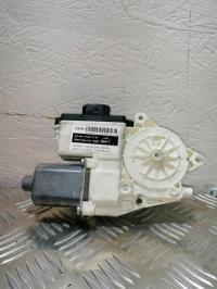 Moteur leve vitre avant droit