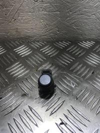 Sensor de ayuda al estacionamiento