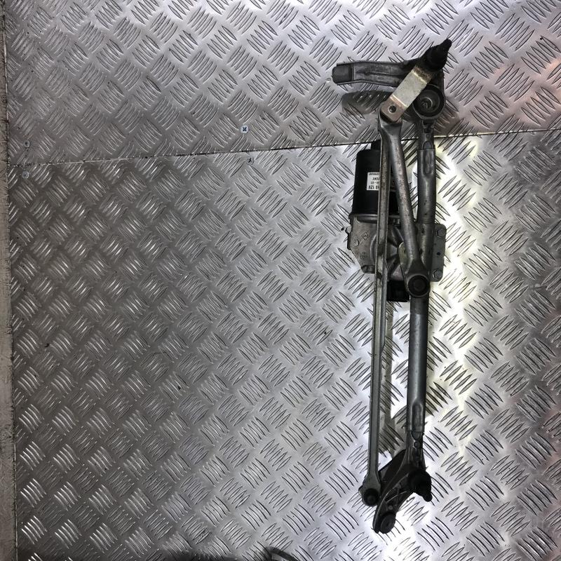 Moteur essuie glace avant