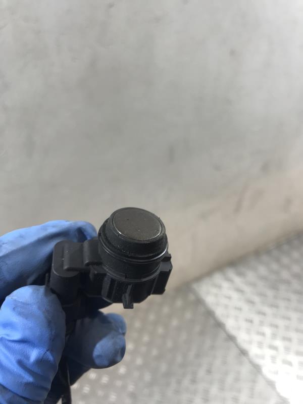 Sensore parcheggio assistito