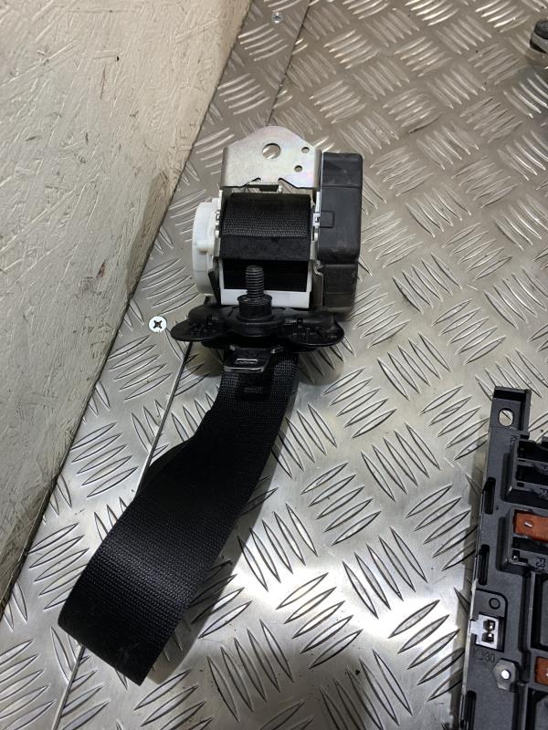 Ceinture arriere gauche