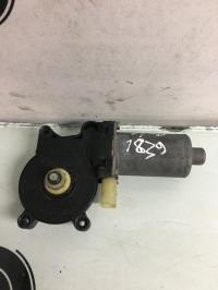Moteur leve vitre avant droit
