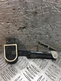 Sensor