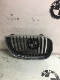 Grille de calandre droite