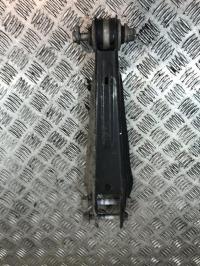 Brazo de suspensión trasero derecho