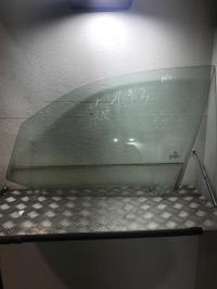 Vitre avant gauche