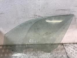 Vitre avant gauche