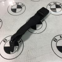 Attache ceinture arriere centrale