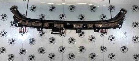 Soporte de parachoques trasero