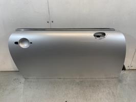 Puerta delantera derecha