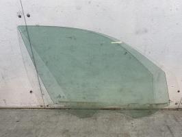 Vitre avant droit