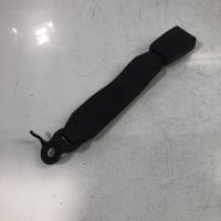 Attache ceinture arriere centrale