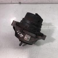 Support moteur gauche