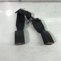 Attache ceinture arriere droit
