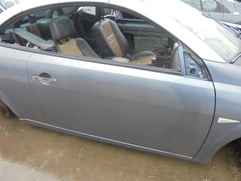 Porte avant droit