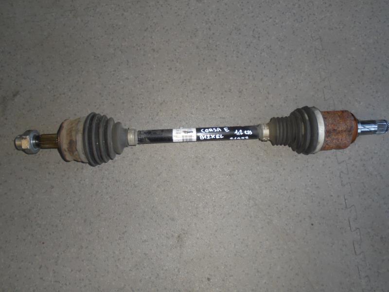Cardan gauche (transmission)
