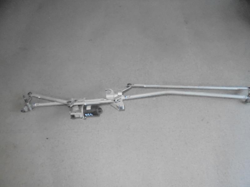 Moteur essuie glace avant