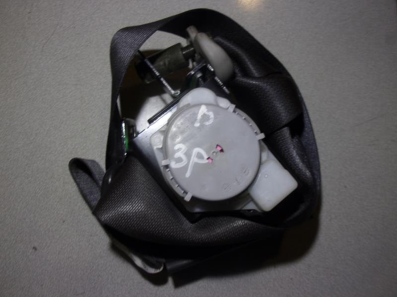 Ceinture avant droit