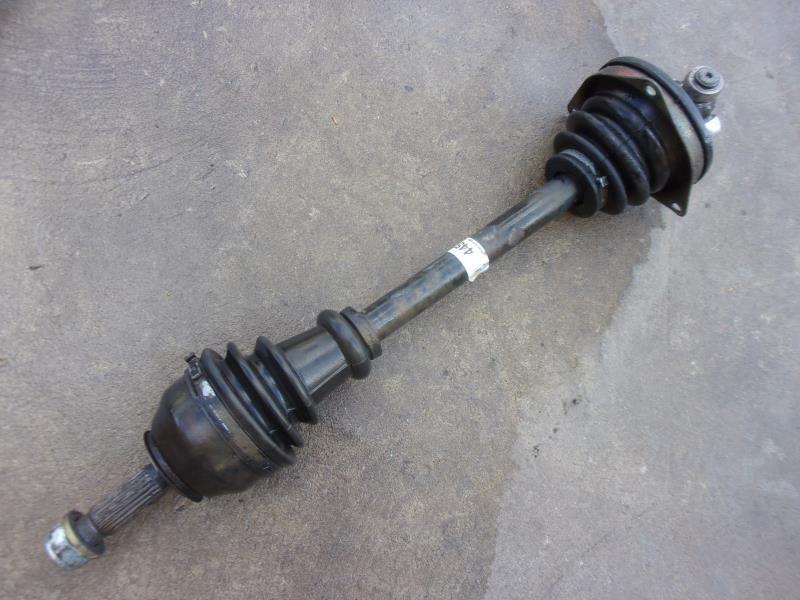 Cardan gauche (transmission)