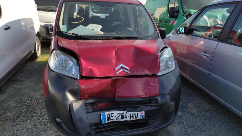 Poignee porte laterale gauche
