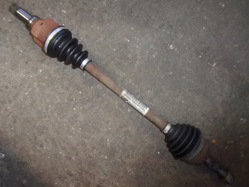 Cardan gauche (transmission)