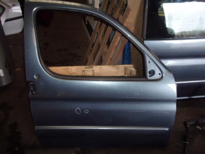 Porte avant droit