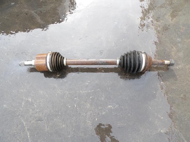 Cardan gauche (transmission)
