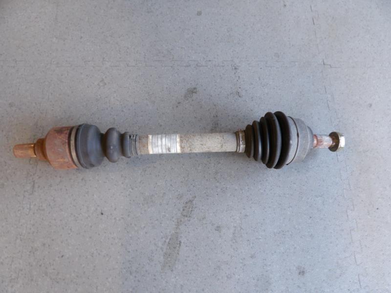 Cardan gauche (transmission)