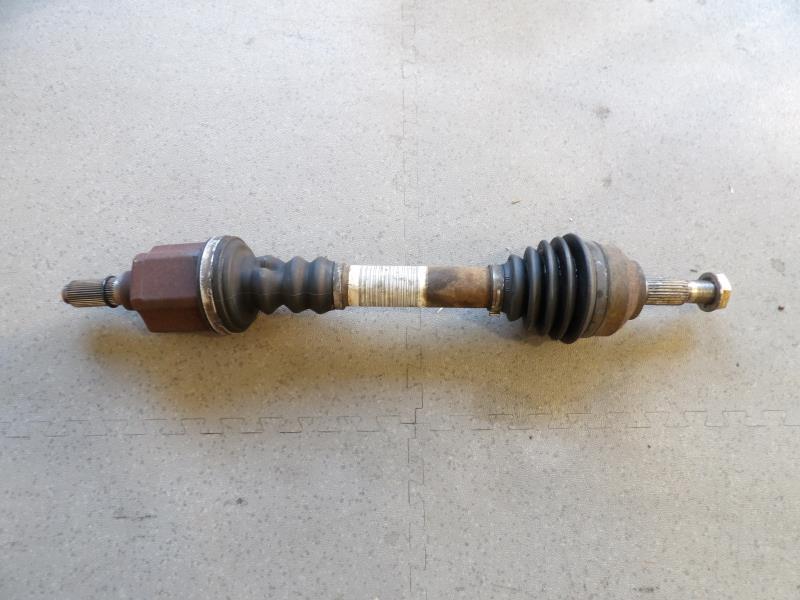 Cardan gauche (transmission)