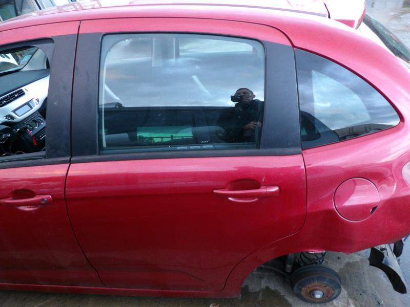 Porte arriere gauche