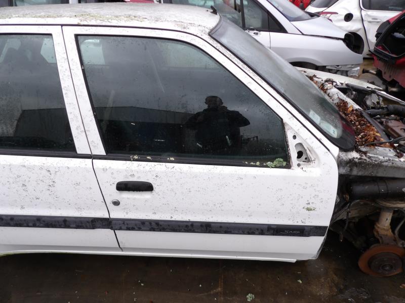 Porte avant droit