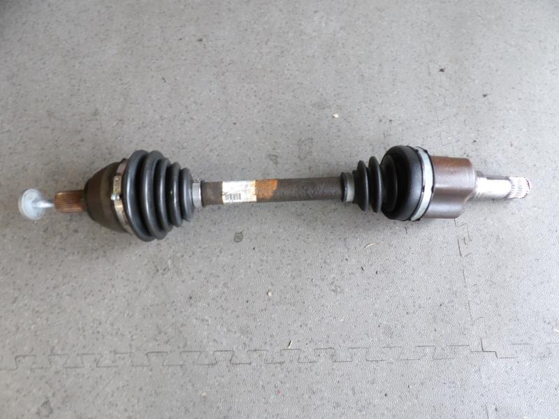 Cardan gauche (transmission)